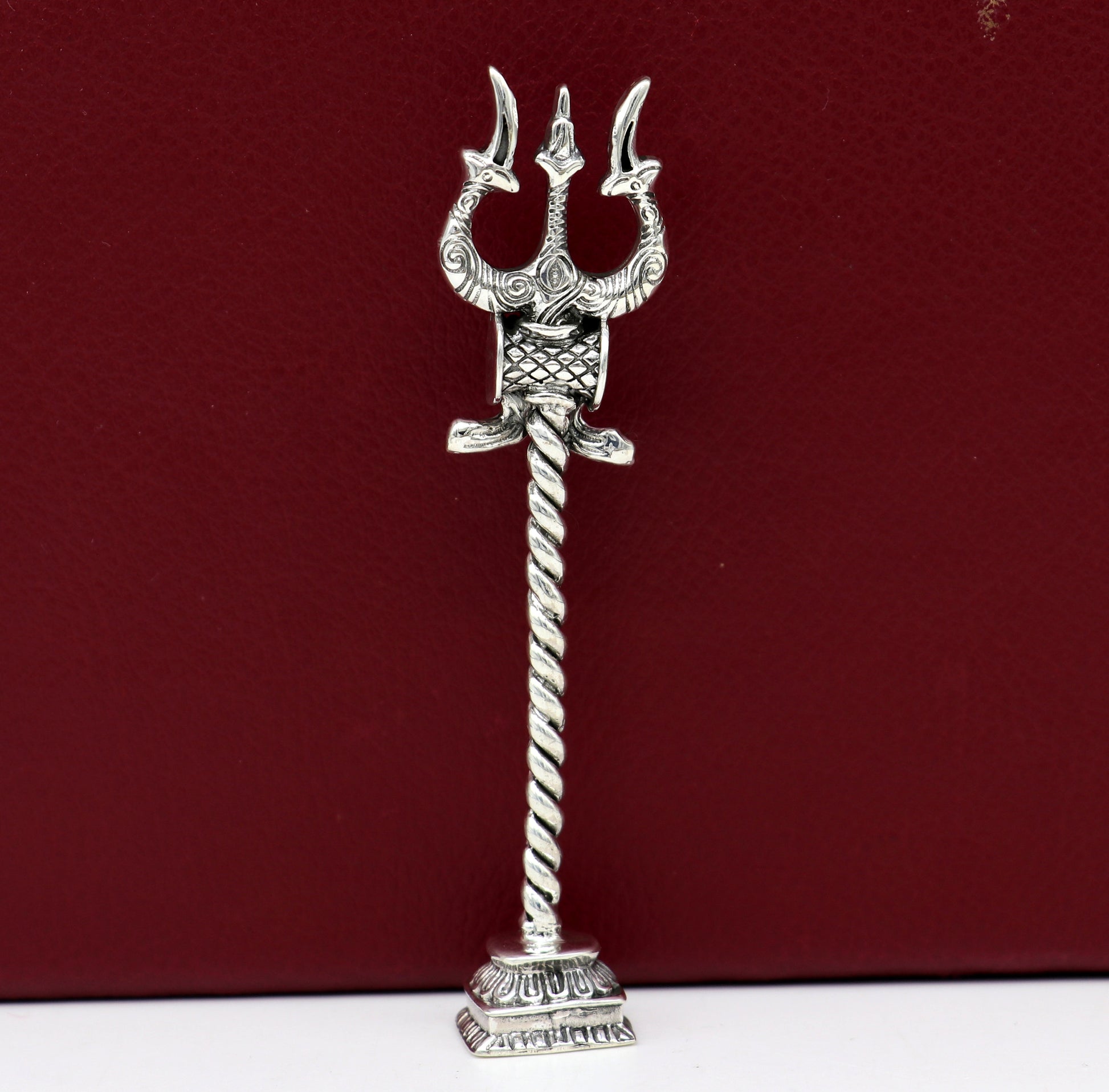 925 Sterling silver handmade lord Shiva trident with Damaru, fabulous craftsmanship Mahadev trishul, best collectible puja article art21 - TRIBAL ORNAMENTS