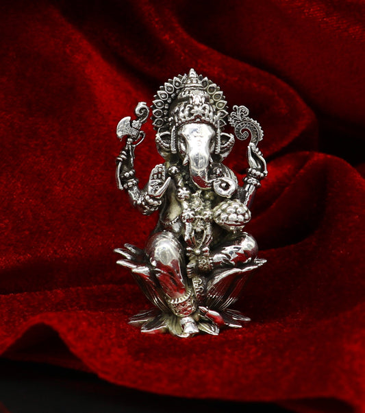 925 Sterling silver Lord Ganesh Idol, Pooja Articles, Silver Idols Figurine, handcrafted Lord Ganesh statue sculpture gifting art su213 - TRIBAL ORNAMENTS