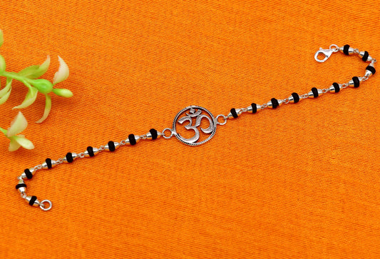 7.5" 925 Sterling silver customized tulsi beaded 'AUM' Rakhi or bracelet. best gift for your brother's  for special Rakshabandhan rk15 - TRIBAL ORNAMENTS