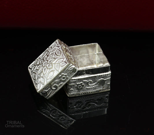 vintage style small bridal queen sterling silver trinket box or eyes kajal box, container box, small jewelry box, bridal art gifting  stb129 - TRIBAL ORNAMENTS