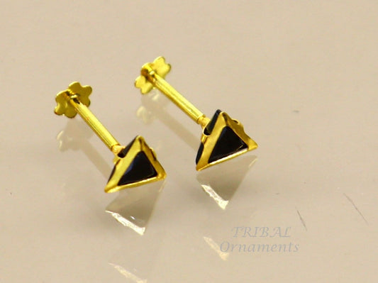 4mm 18kt yellow gold handmade single stone Triangle shape stud earring cartilage earring customized unisex screw back stud jewelry er150 - TRIBAL ORNAMENTS