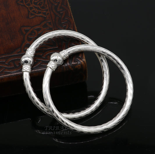 Sterling silver handmade Single ball design baby bangle bracelet kada, fabulous silver baby jewelry for unisex kids from India nsk550 - TRIBAL ORNAMENTS