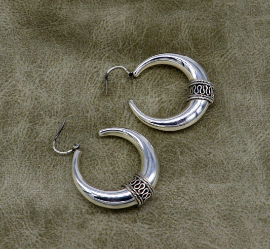 Vintage Design 925 sterling silver fabulous hoops earring, tribal kundal earring from Rajasthan India, best gifting unisex jewelry ear612 - TRIBAL ORNAMENTS