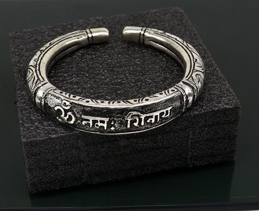 925 Sterling silver handmade chitai work lord Shiva "Om Namah Shivay" mantra bracelet kada best unisex tribal ethnic jewelry nsk588 - TRIBAL ORNAMENTS